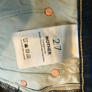 MOTHER Jeans - MOTHER cropped denim😍 MOTHER Jeans - MOTHER cropped denim😍